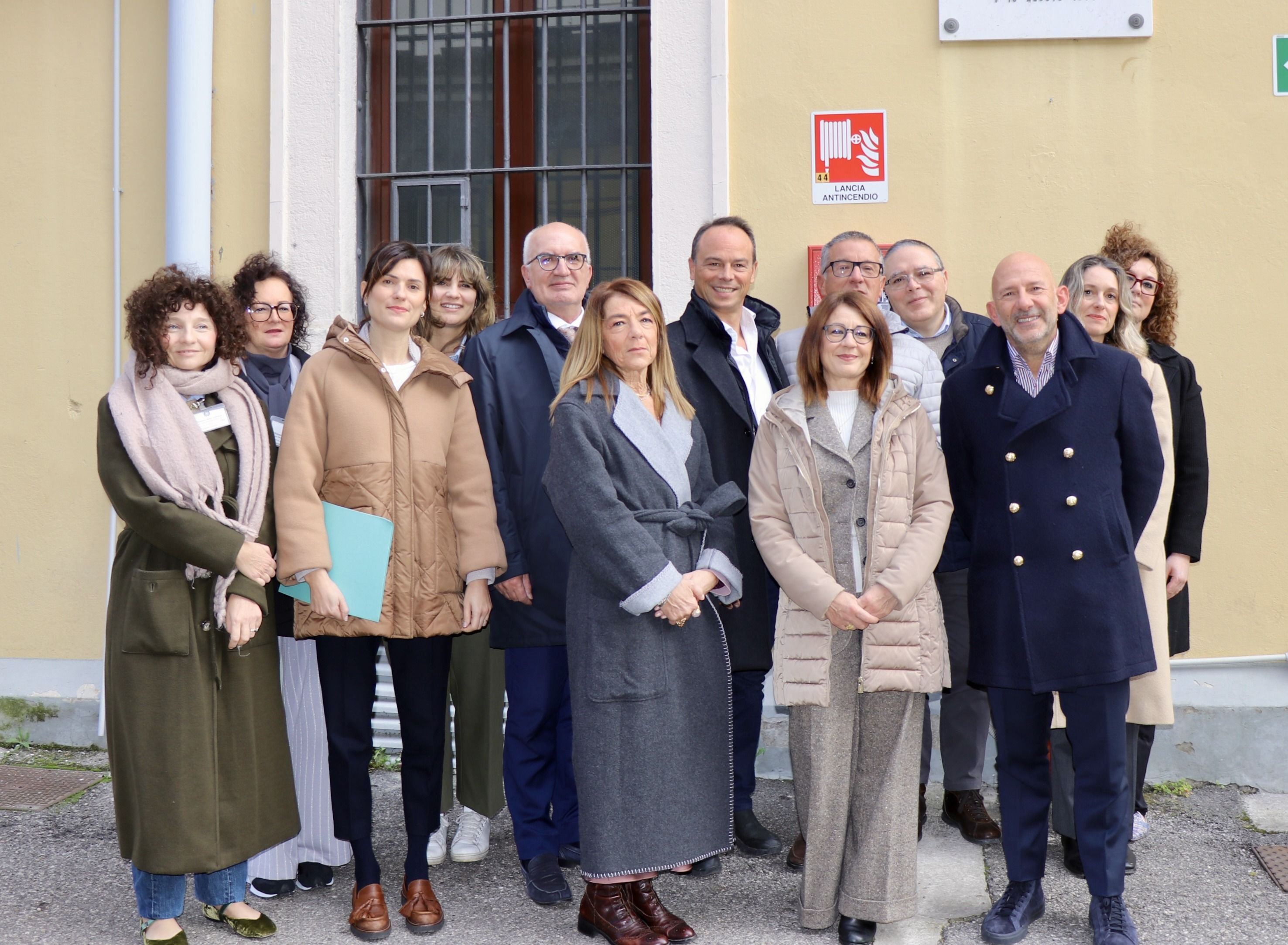 Presentazione corso "Calzolai artigiani" presso il carcere Canton Monbello